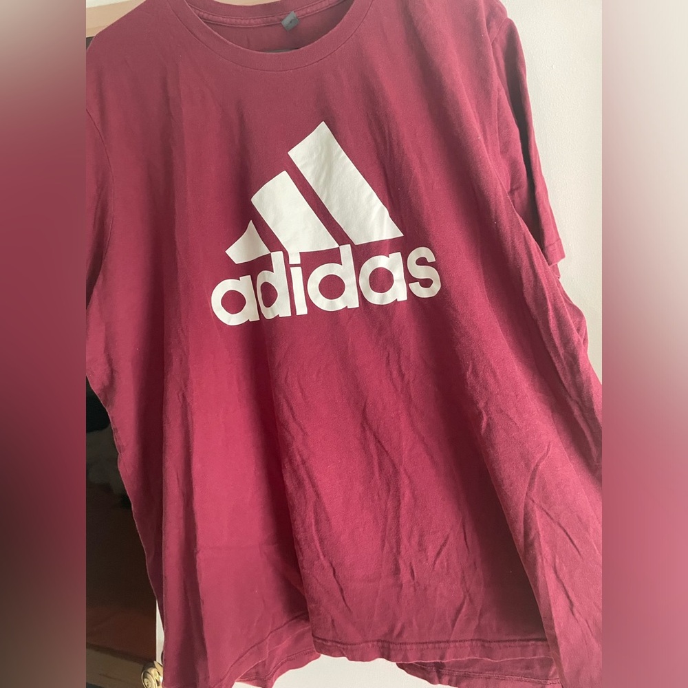 Adidas t-shirt